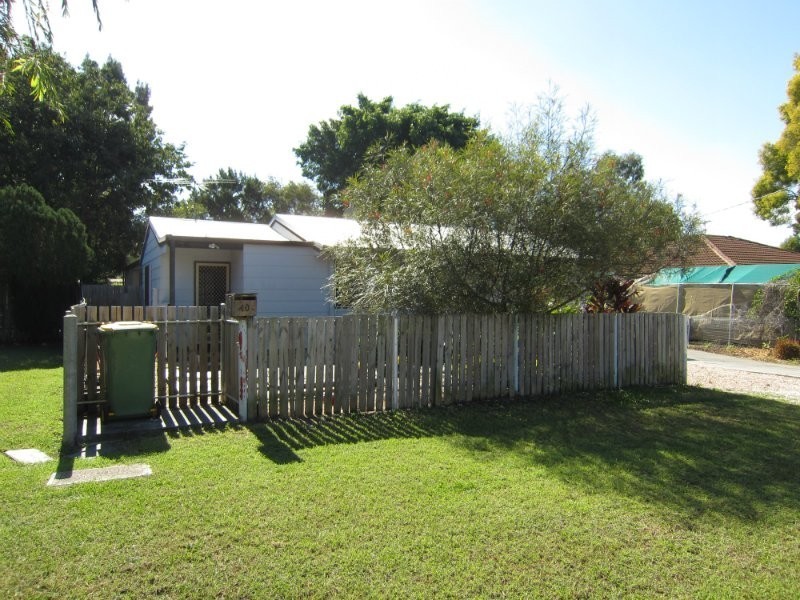 40 Phyllis Street, Eastern Heights QLD 4305