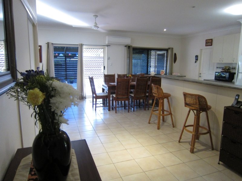 13 McDougall Close, Silkstone QLD 4304