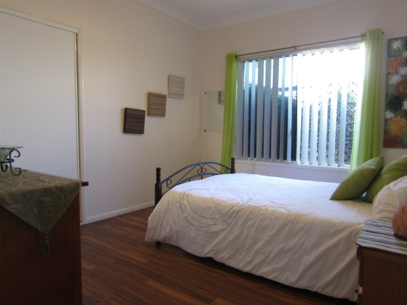 13 McDougall Close, Silkstone QLD 4304