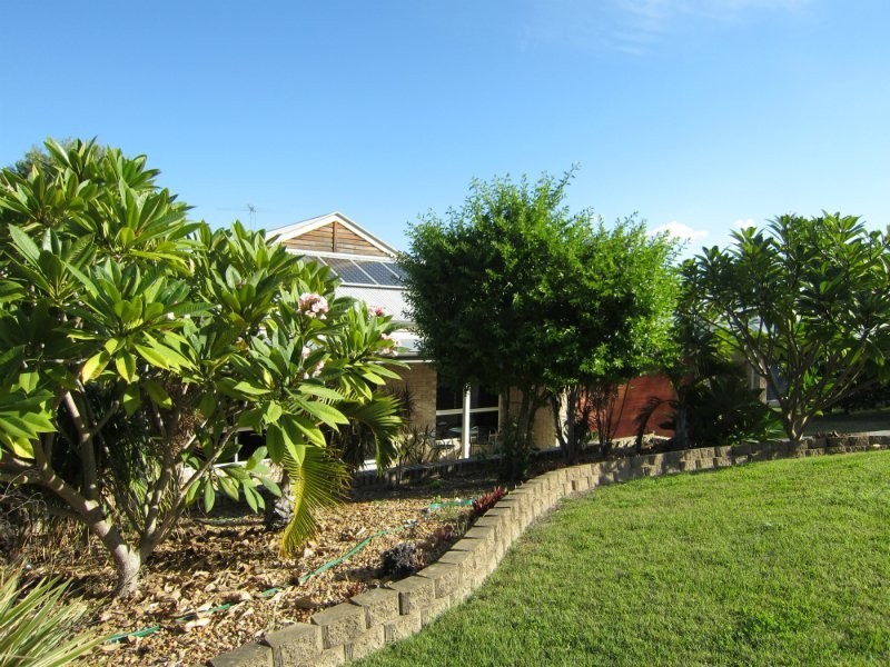 13 McDougall Close, Silkstone QLD 4304