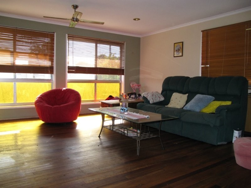 24 Ironbark Crescent, Raceview QLD 4305