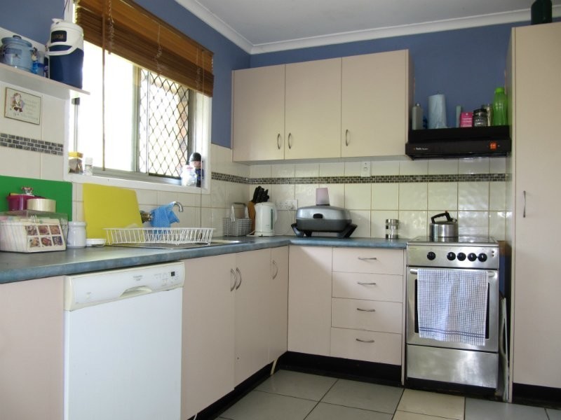 24 Ironbark Crescent, Raceview QLD 4305