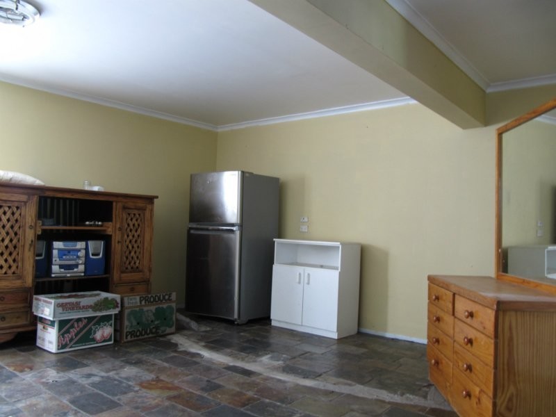 24 Ironbark Crescent, Raceview QLD 4305