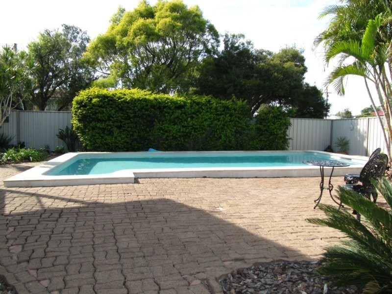 2 Maenporth Street, Leichhardt QLD 4305