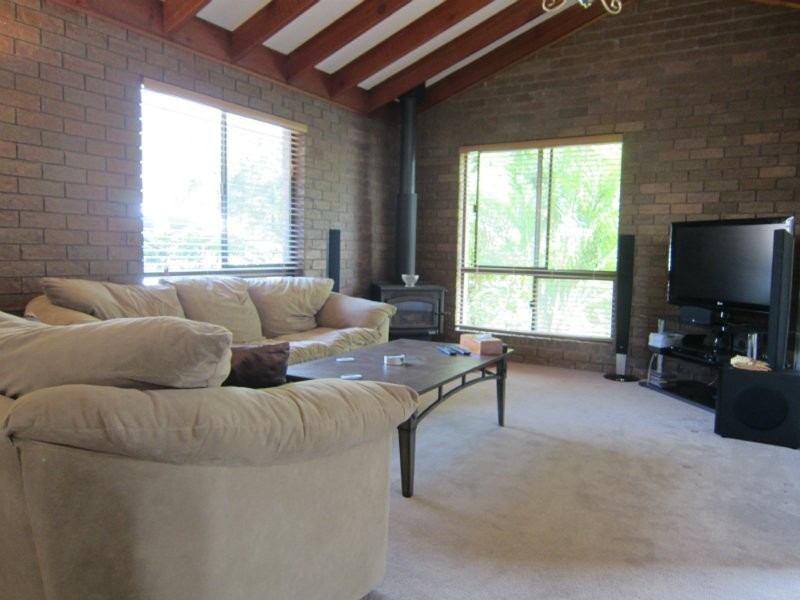 25 Hood Street, Karalee QLD 4306