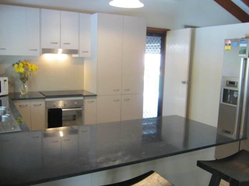 25 Hood Street, Karalee QLD 4306