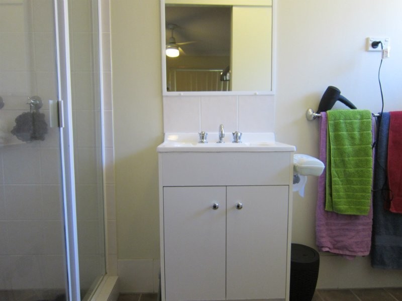 138 Edwards Street, Raceview QLD 4305