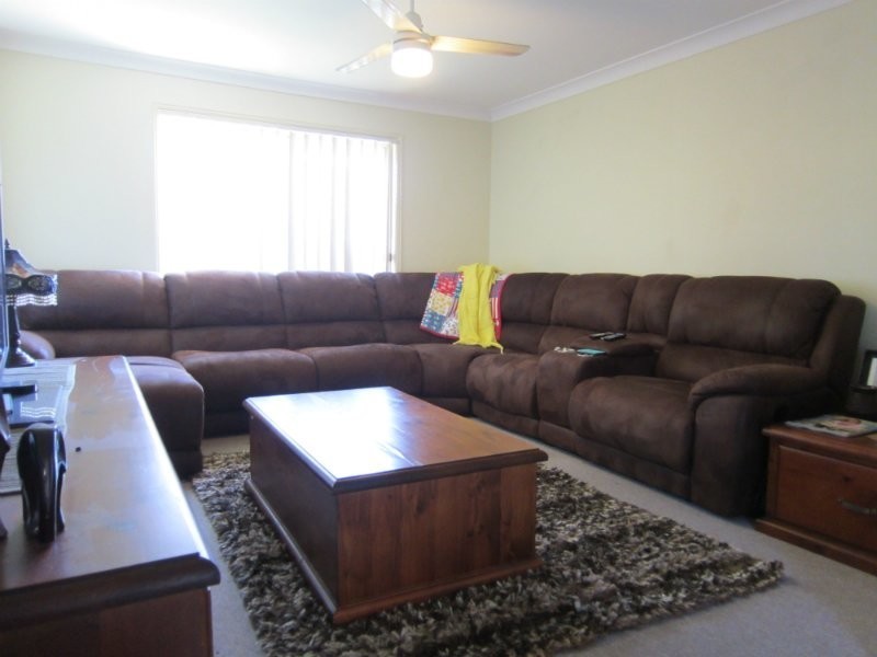 138 Edwards Street, Raceview QLD 4305