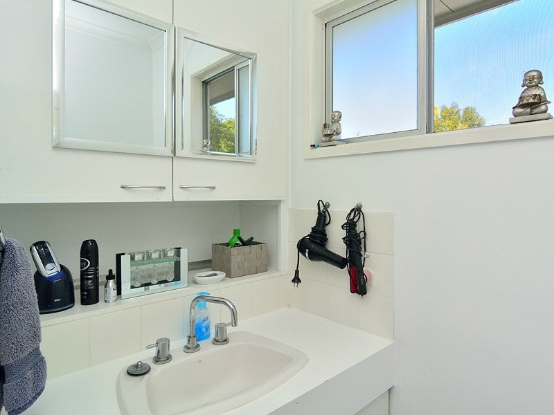 14 Beechwood Drive, Yamanto QLD 4305