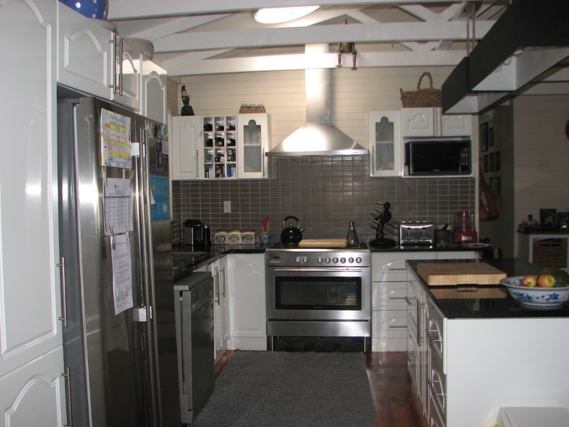 1 Heather Street, Karalee QLD 4306