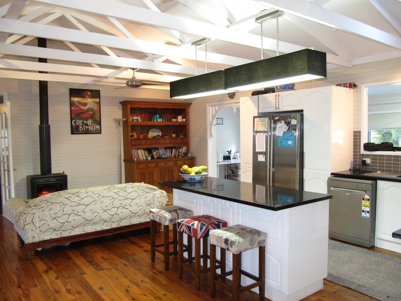 1 Heather Street, Karalee QLD 4306