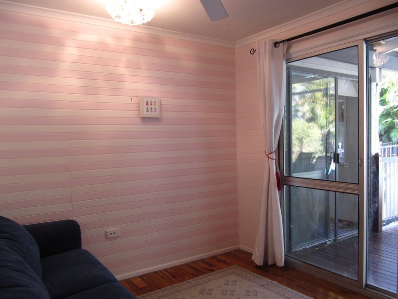 1 Heather Street, Karalee QLD 4306