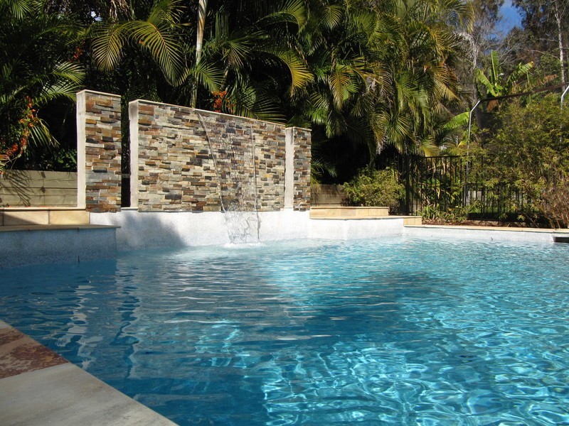 1 Heather Street, Karalee QLD 4306