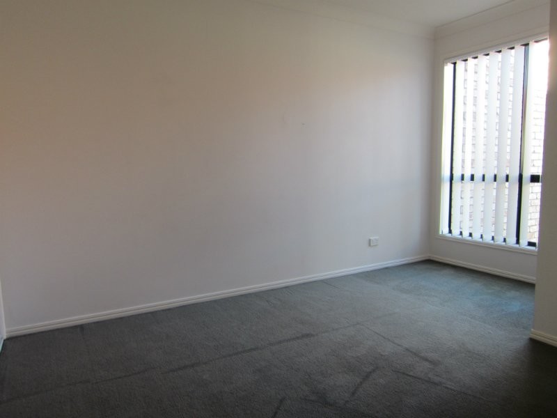 74 Westminster Crescent, Raceview QLD 4305