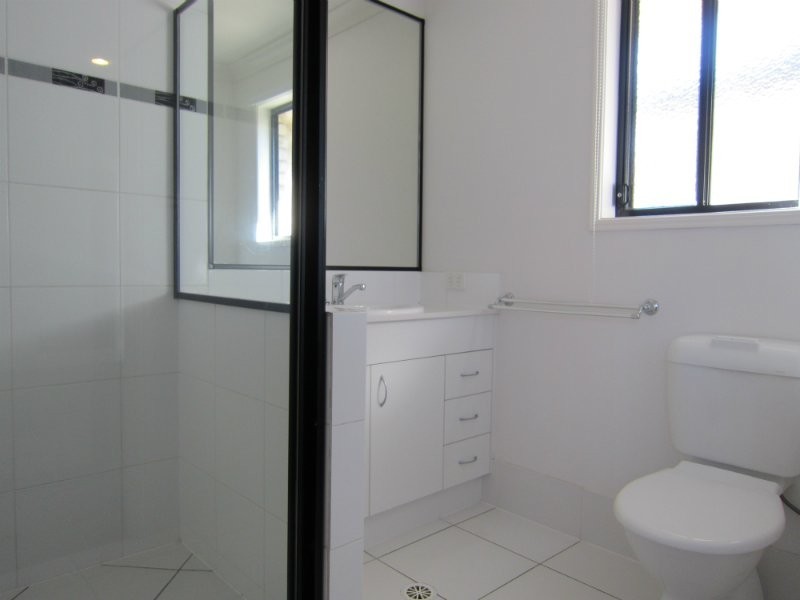 74 Westminster Crescent, Raceview QLD 4305