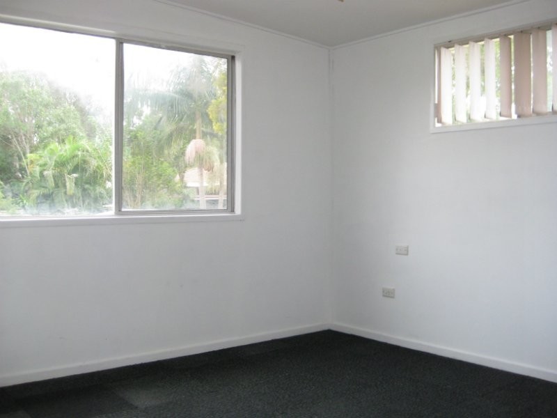 36 Briggs Road, Raceview QLD 4305