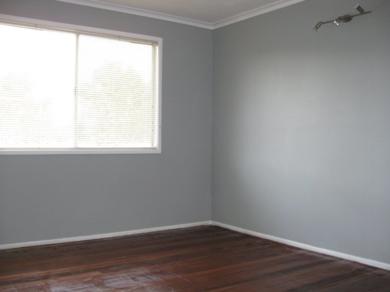 36 Briggs Road, Raceview QLD 4305