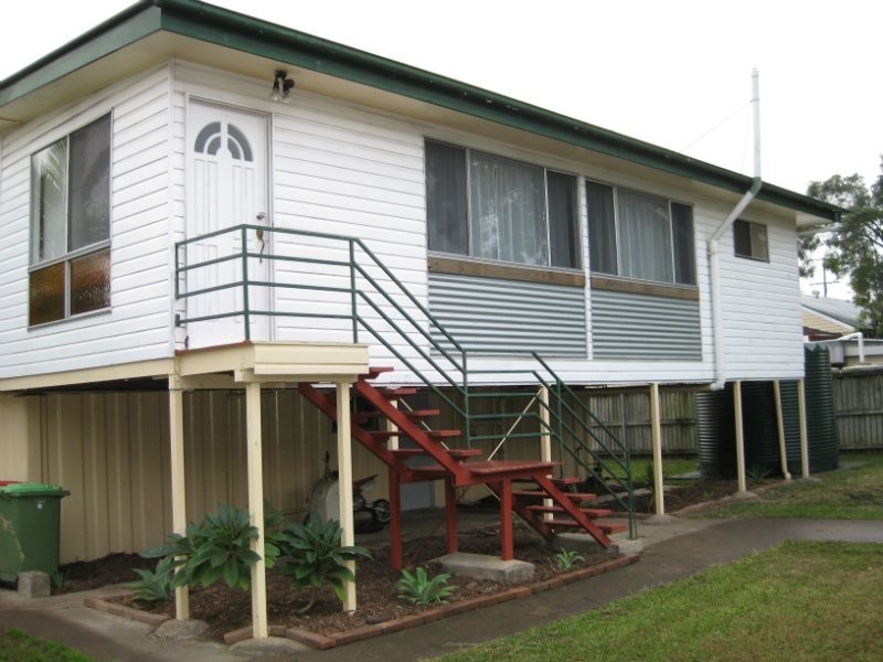 36 Briggs Road, Raceview QLD 4305