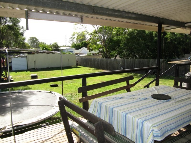 18 Petaine Street, Raceview QLD 4305