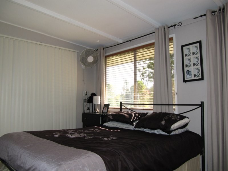 18 Petaine Street, Raceview QLD 4305