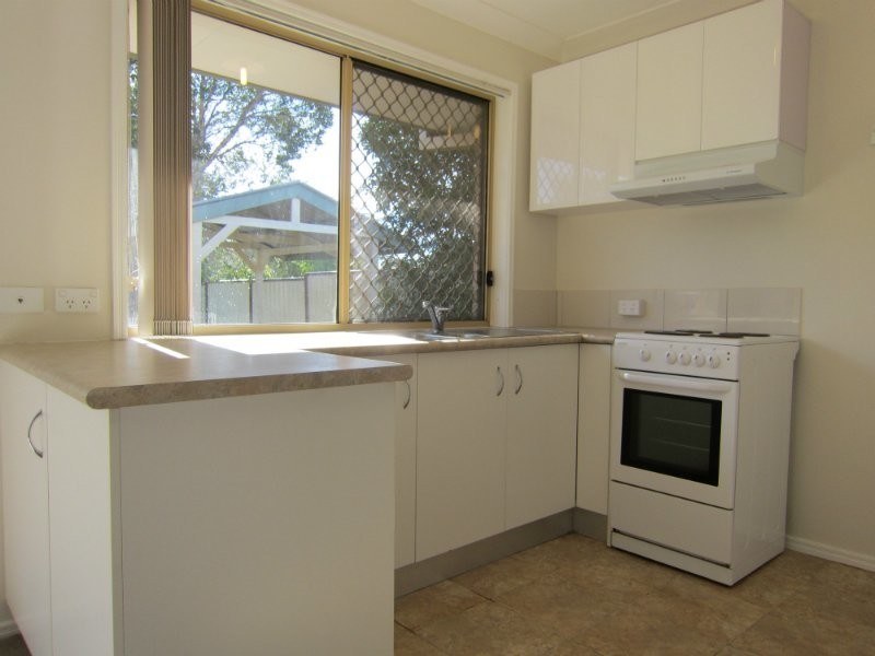 58 David Street, North Booval QLD 4304