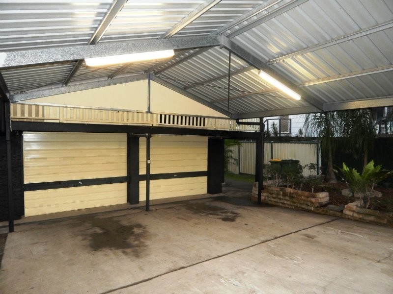 31 Boundary Street, Moores Pocket QLD 4305