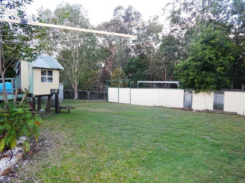 31 Boundary Street, Moores Pocket QLD 4305