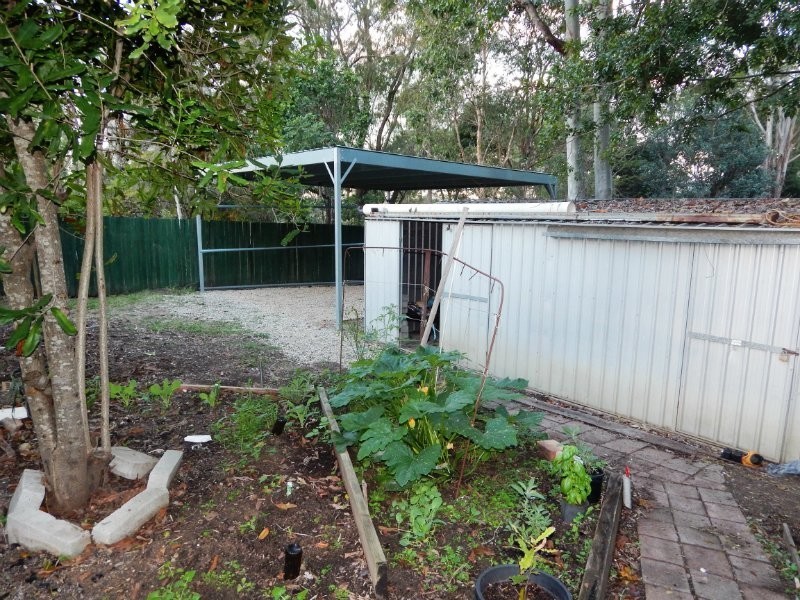 31 Boundary Street, Moores Pocket QLD 4305