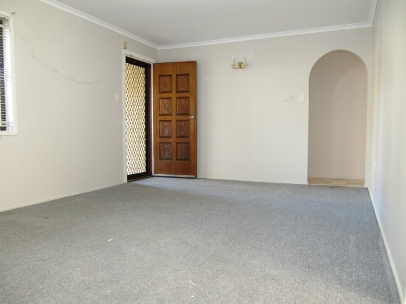 19 Briggs Road, Ipswich QLD 4305