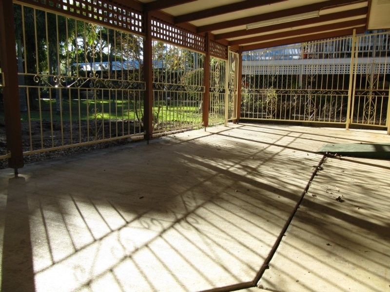 19 Briggs Road, Ipswich QLD 4305