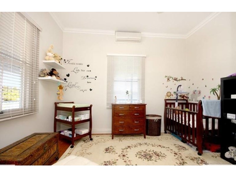 75 Haig Street, Brassall QLD 4305