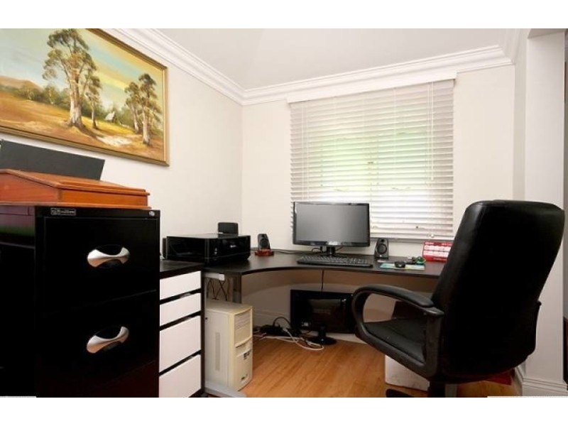75 Haig Street, Brassall QLD 4305