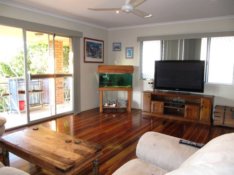 11 Pelican Street, North Ipswich QLD 4305