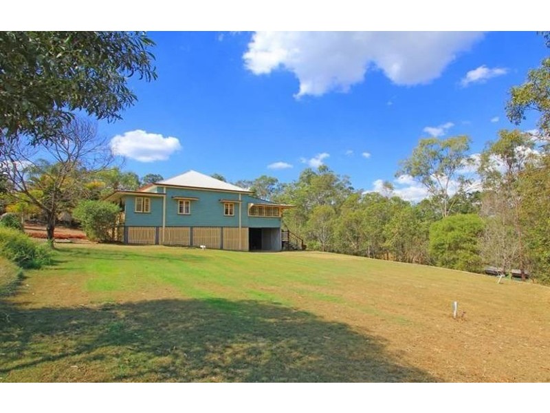 256 Blackwall Road, Chuwar QLD 4306