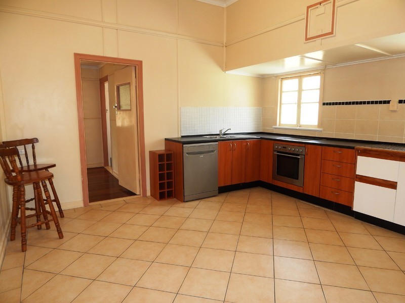 256 Blackwall Road, Chuwar QLD 4306