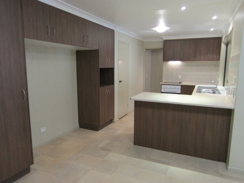 24 Queensborough Parade, Karalee QLD 4306