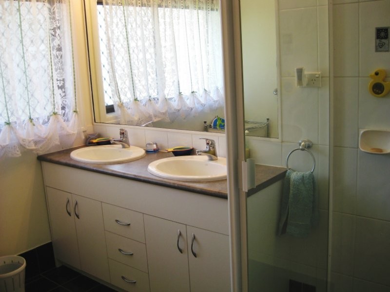 21 Dunoon Court, Karana Downs QLD 4306