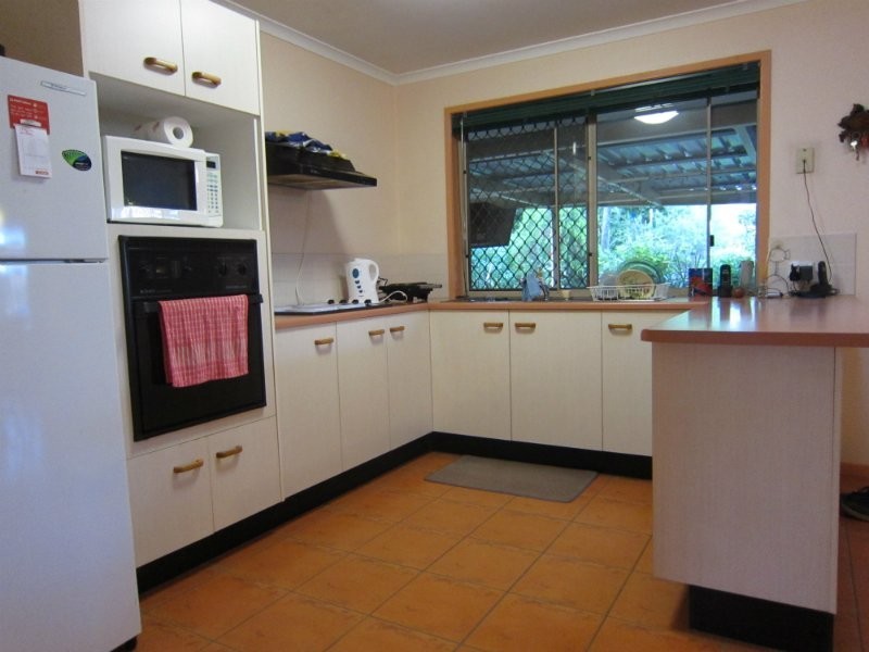 21 St Leger Court, Yamanto QLD 4305