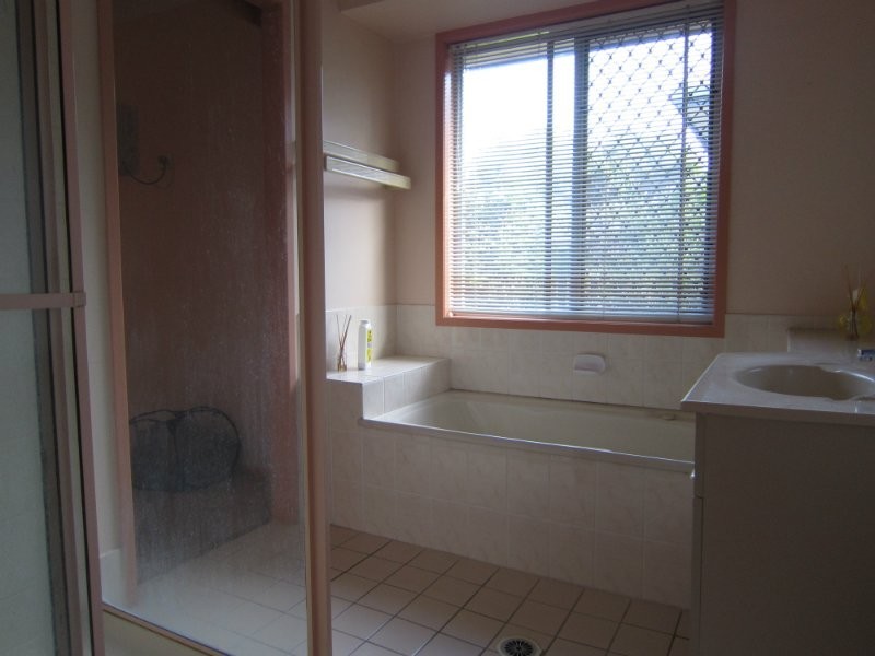 21 St Leger Court, Yamanto QLD 4305