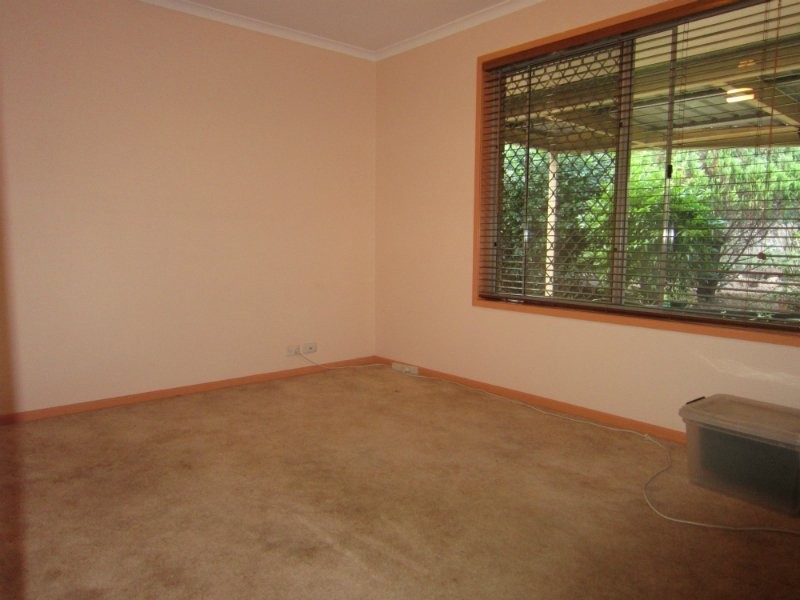 21 St Leger Court, Yamanto QLD 4305