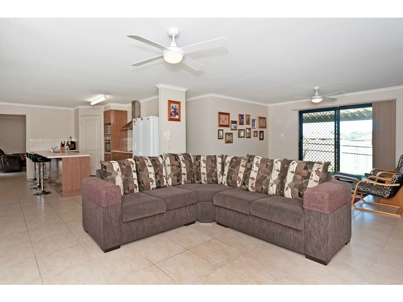 10 Sulzberger Court, Flinders View QLD 4305
