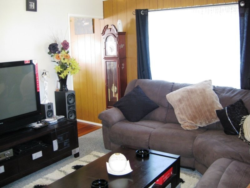 15 Prunda Parade, Raceview QLD 4305