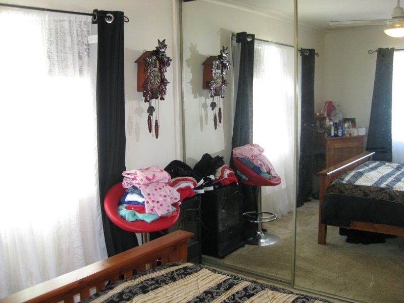 15 Prunda Parade, Raceview QLD 4305