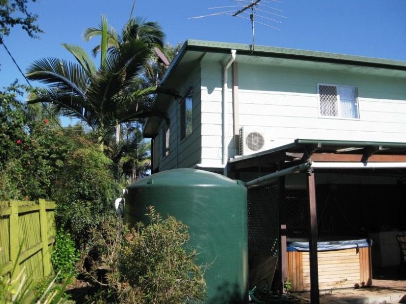 15 Prunda Parade, Raceview QLD 4305