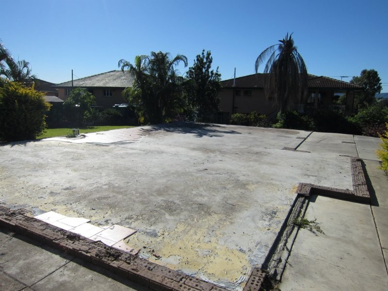 2 Wade Street, Bundamba QLD 4304