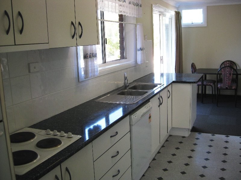 50 Queensborough Parade, Karalee QLD 4306