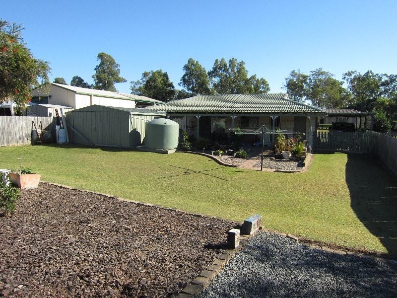 130 Equestrian Drive, Yamanto QLD 4305