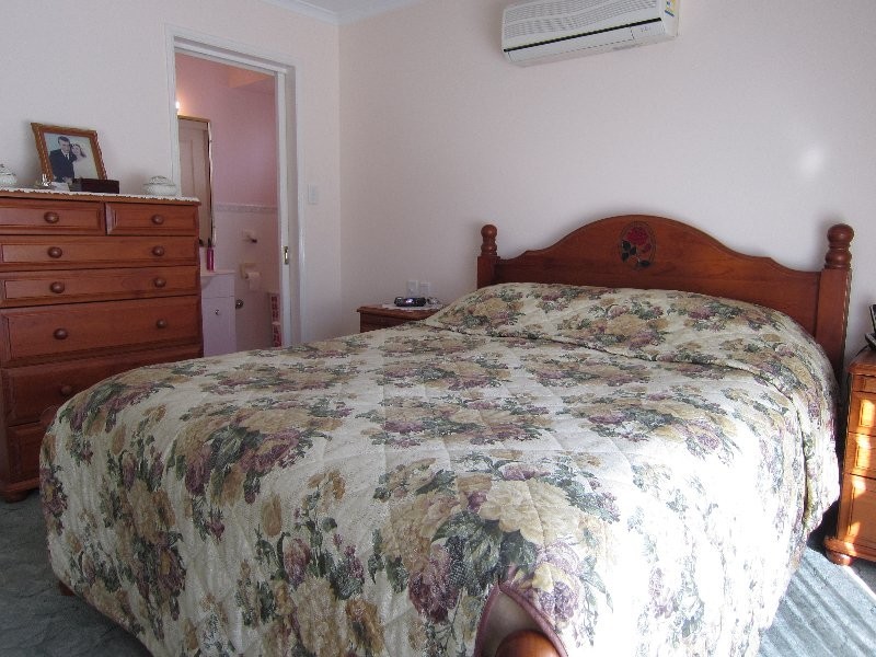 130 Equestrian Drive, Yamanto QLD 4305