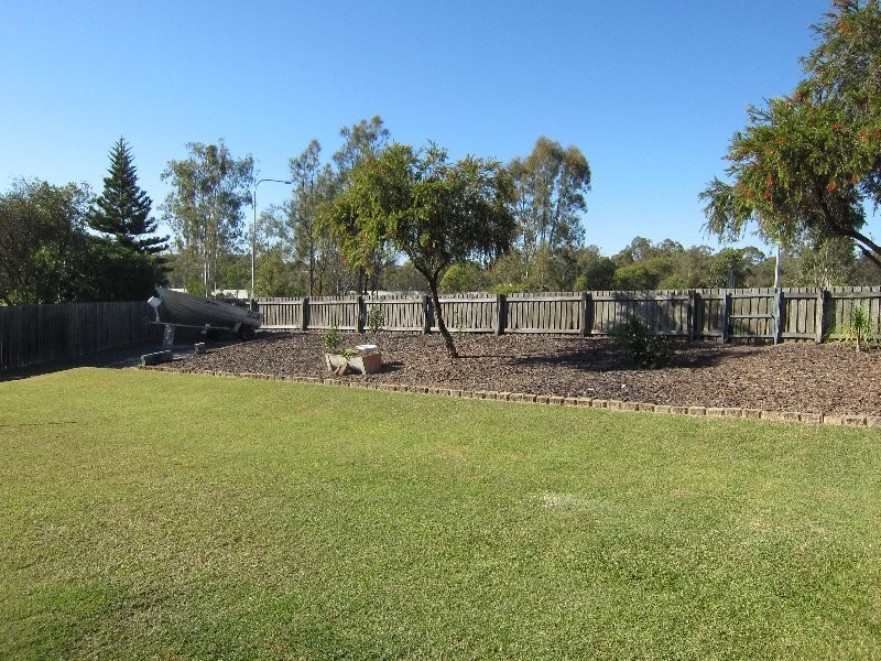130 Equestrian Drive, Yamanto QLD 4305
