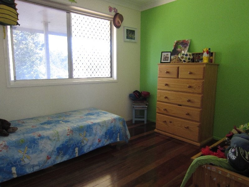 26 Thomas Street, Flinders View QLD 4305